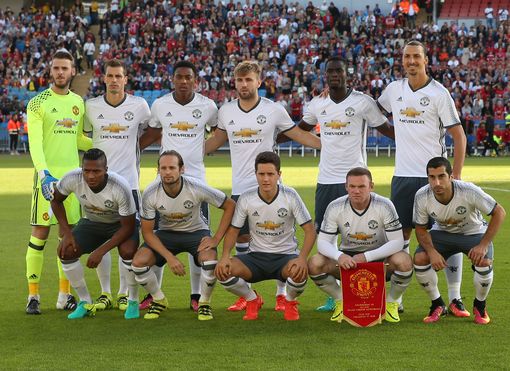 使他成為助 使他成為助